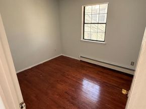 51 Manor Road, Valley Stream NY 11580