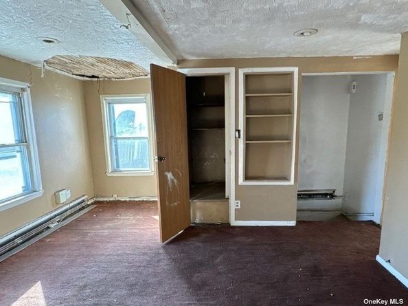 110 Cedar Road, Inwood NY 11096