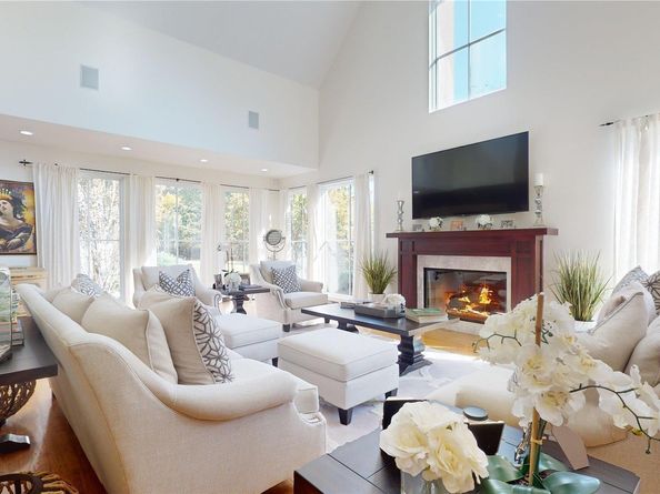 10 Cedar Lane, Remsenburg NY 11960