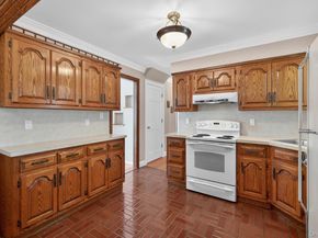88 Philadelphia Avenue, Massapequa Park NY 11762