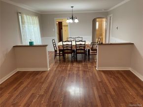 185 Seward Street, West Babylon NY 11704