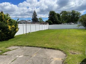 185 Seward Street, West Babylon NY 11704