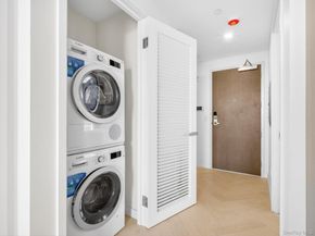 133-25 37TH Avenue 8L, Flushing NY 11354