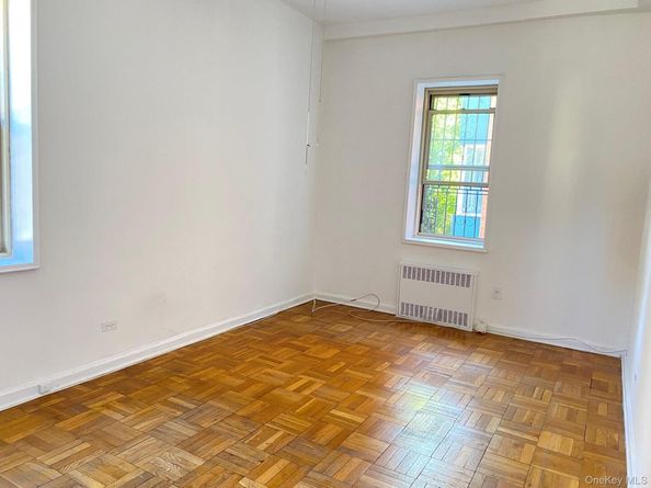 67-25 Clyde Street 1K, Forest Hills NY 11375