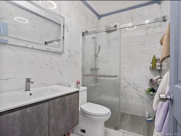 10455 39th Avenue, Corona NY 11368