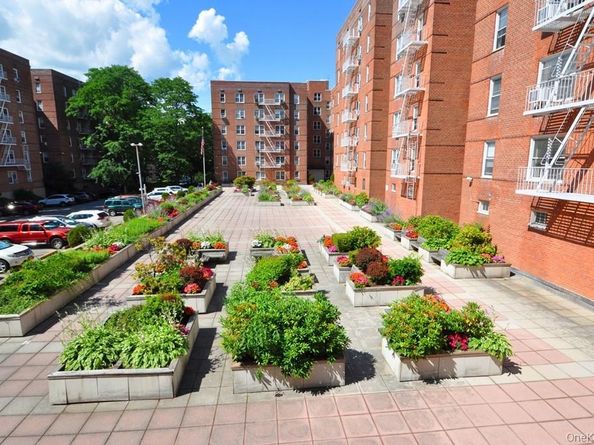 491 Riverdale Avenue 6D, Yonkers NY 10705
