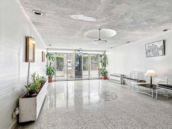 2835 Webb Avenue 6E, Bronx NY 10468