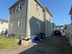 39 Pleasant Avenue, Roosevelt NY 11575
