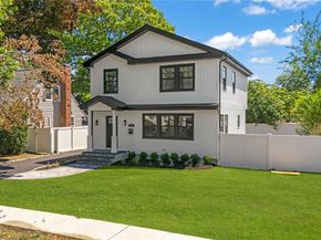 149 Fendale Street, Franklin Square NY 11010
