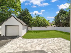 149 Fendale Street, Franklin Square NY 11010