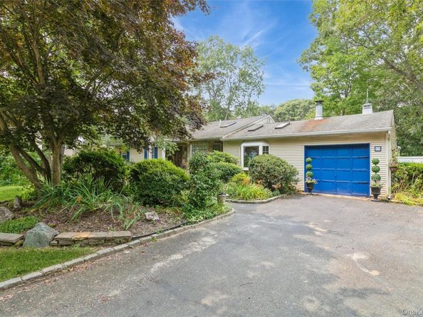 18 Linden Avenue, Kings Park NY 11754