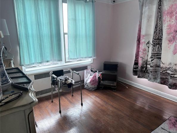 83-80 118 Street 6C, Kew Gardens NY 11415