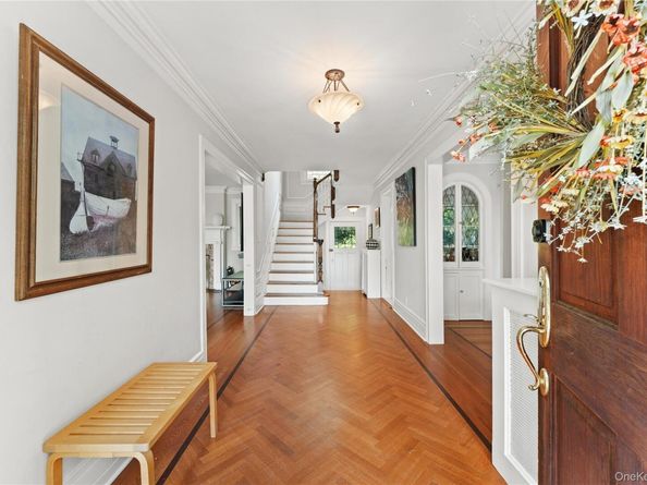 2 Dellwood Road, Bronxville NY 10708