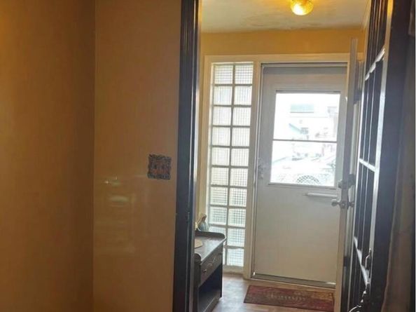 83-32 60th Avenue, Middle Village NY 11379