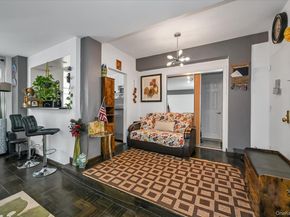98-25 64th Road 5E, Rego Park NY 11374