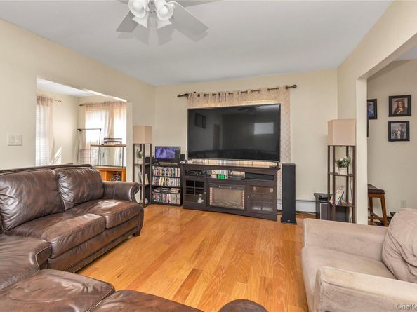 21208 Murdock Avenue, Queens Village NY 11429
