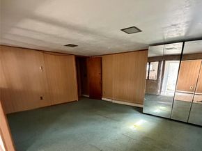 22 Beach Avenue, Copiague NY 11726