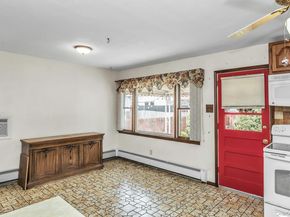 22 Beach Avenue, Copiague NY 11726