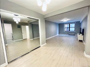 13317 Sanford Avenue 2J, Flushing NY 11355