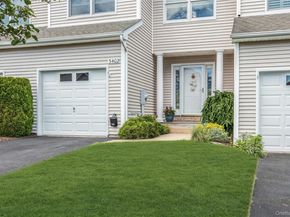 3402 Willow Pond Drive, Riverhead NY 11901