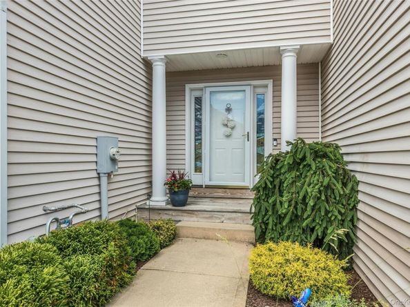 3402 Willow Pond Drive, Riverhead NY 11901