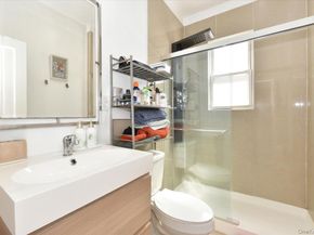 21815 100th Avenue, Queens Village NY 11429