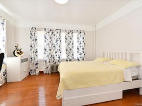21815 100th Avenue, Queens Village NY 11429