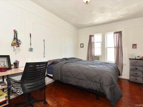 21815 100th Avenue, Queens Village NY 11429