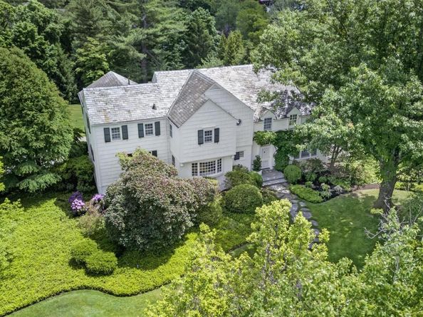 6 Hillair Circle, White Plains NY 10605