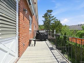 6369 Douglaston Parkway 56, Douglaston NY 11362
