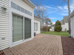 515 Leisure Drive, Ridge NY 11961