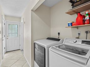 8 Lisa Court, Medford NY 11763