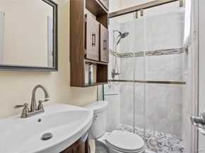 8 Lisa Court, Medford NY 11763