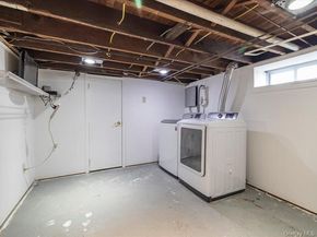 2864 Saint Johns Road, Oceanside NY 11572
