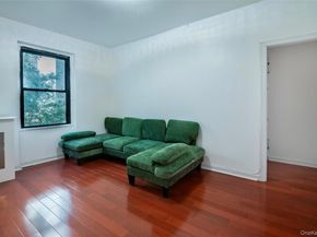 21-77 33rd Street 2A, Astoria NY 11105
