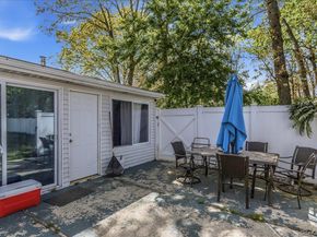 14 Lurcott Lane, Central Islip NY 11722