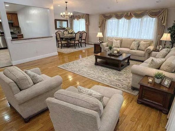 253-12 58 Avenue, Little Neck NY 11362