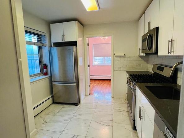 99-10 60th Avenue 5F, Corona NY 11368