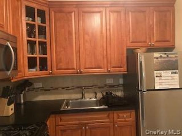 522 Shore Road 3S, Long Beach NY 11561
