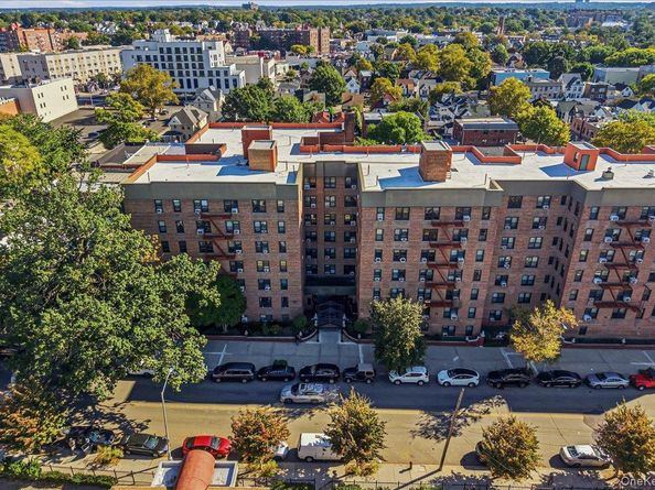 3815 149th Street 4L, Flushing NY 11354