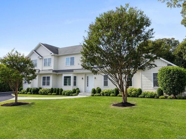 27 Fortune Cookie Lane, Hampton Bays NY 11946