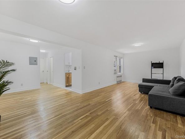 70 Locust Avenue B508, New Rochelle NY 10801