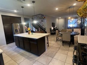 17652 W Murphy Lane, Northridge (los Angeles) CA 91325