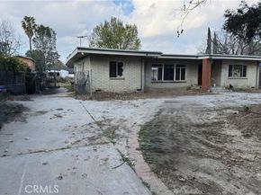 17545 Community Street, Northridge (los Angeles) CA 91325