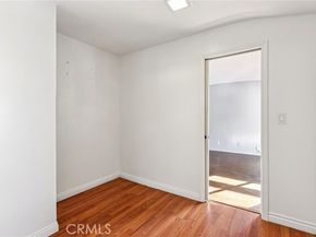 6539 Blucher Avenue, Van Nuys (los Angeles) CA 91406