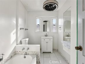 6539 Blucher Avenue, Van Nuys (los Angeles) CA 91406