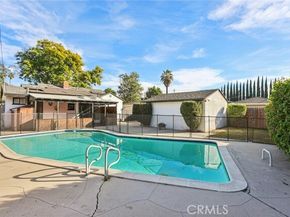 6539 Blucher Avenue, Van Nuys (los Angeles) CA 91406