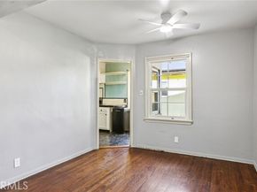 6539 Blucher Avenue, Van Nuys (los Angeles) CA 91406