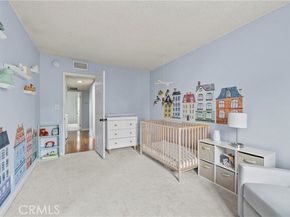 14435 Plummer 23, Panorama City (los Angeles) CA 91402