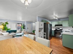 14435 Plummer 23, Panorama City (los Angeles) CA 91402